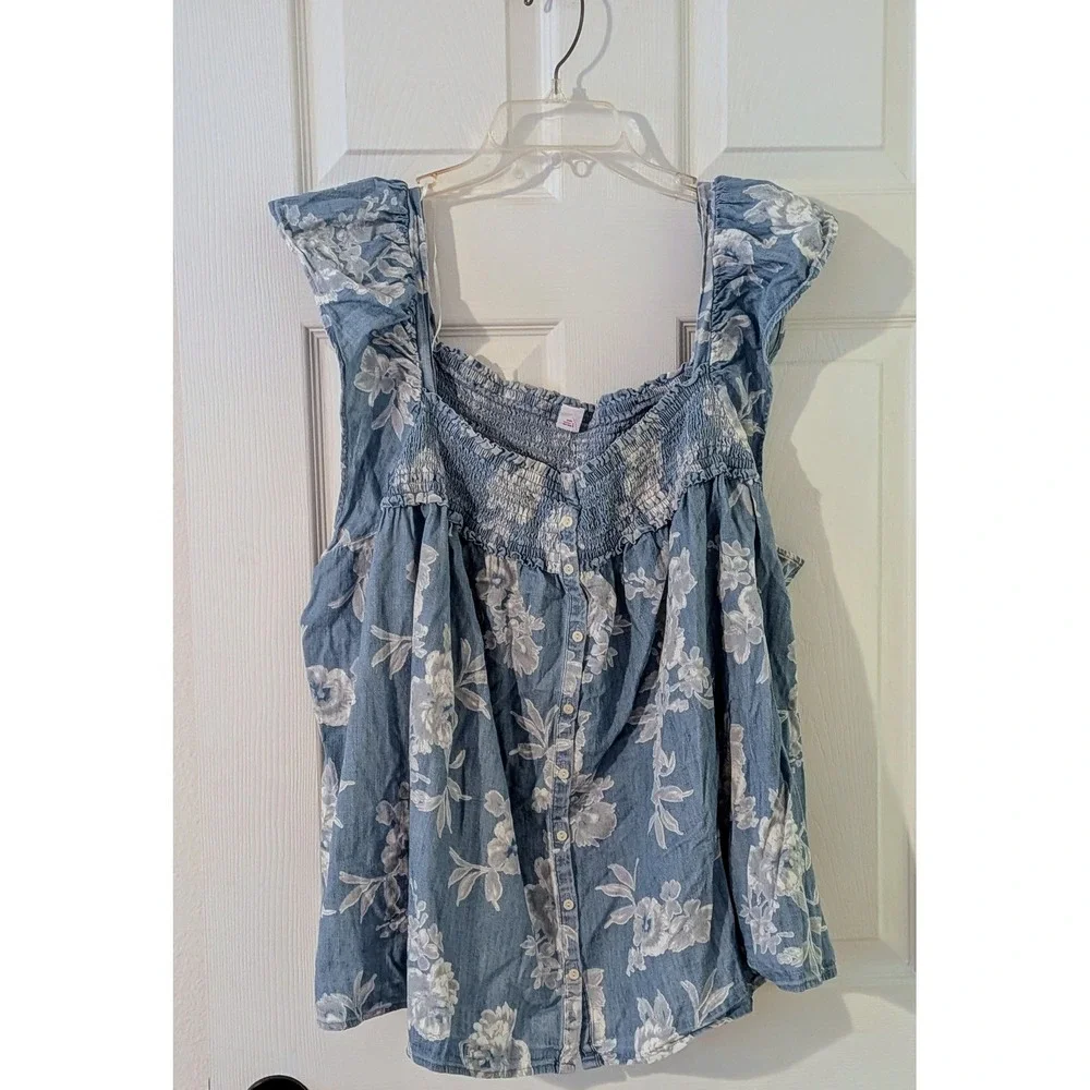 Old Navy charming floral